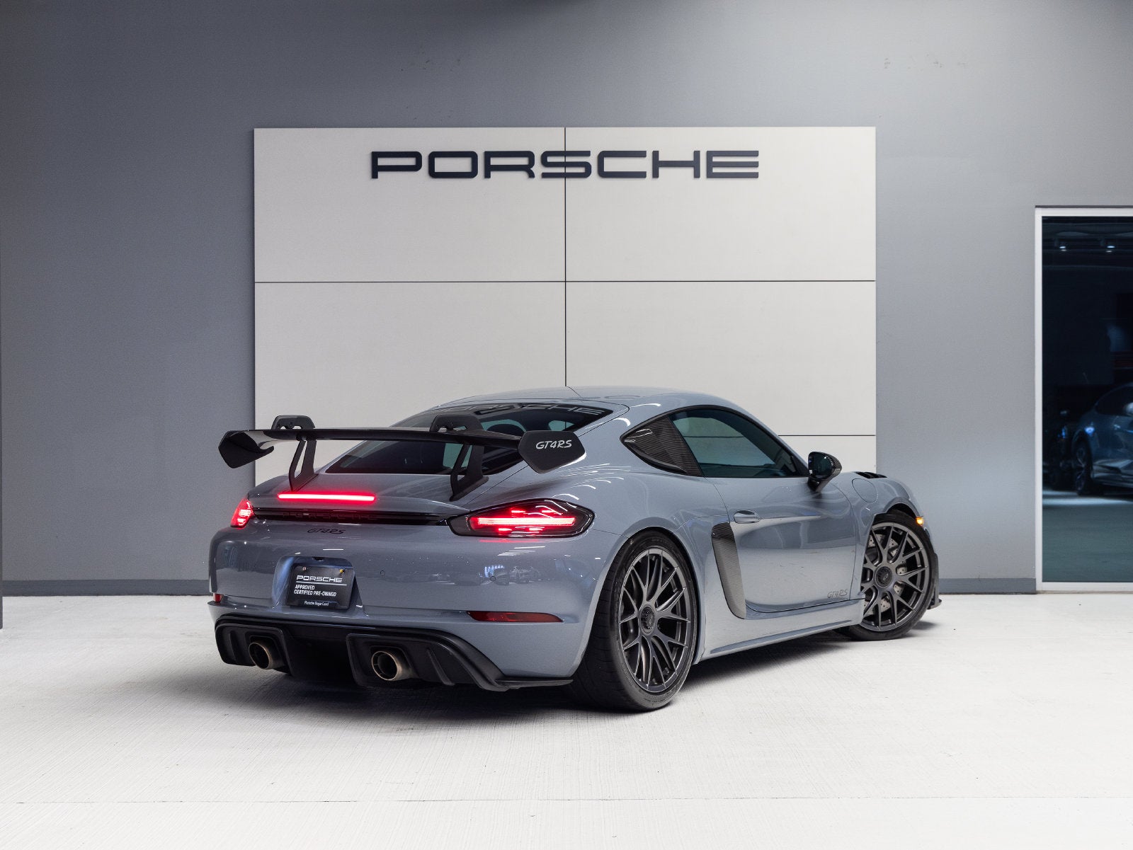 2023 Porsche 718 718 Cayman GT4 RS