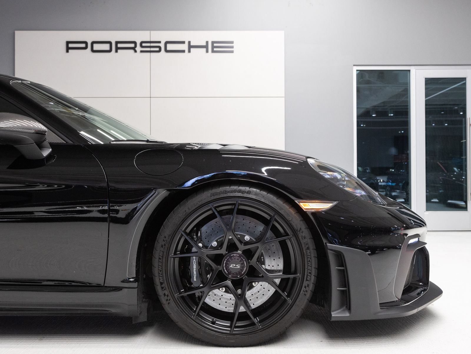 2024 Porsche 718 Cayman GT4 RS