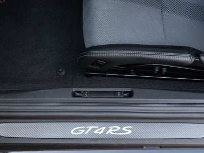 2024 Porsche 718 Cayman GT4 RS