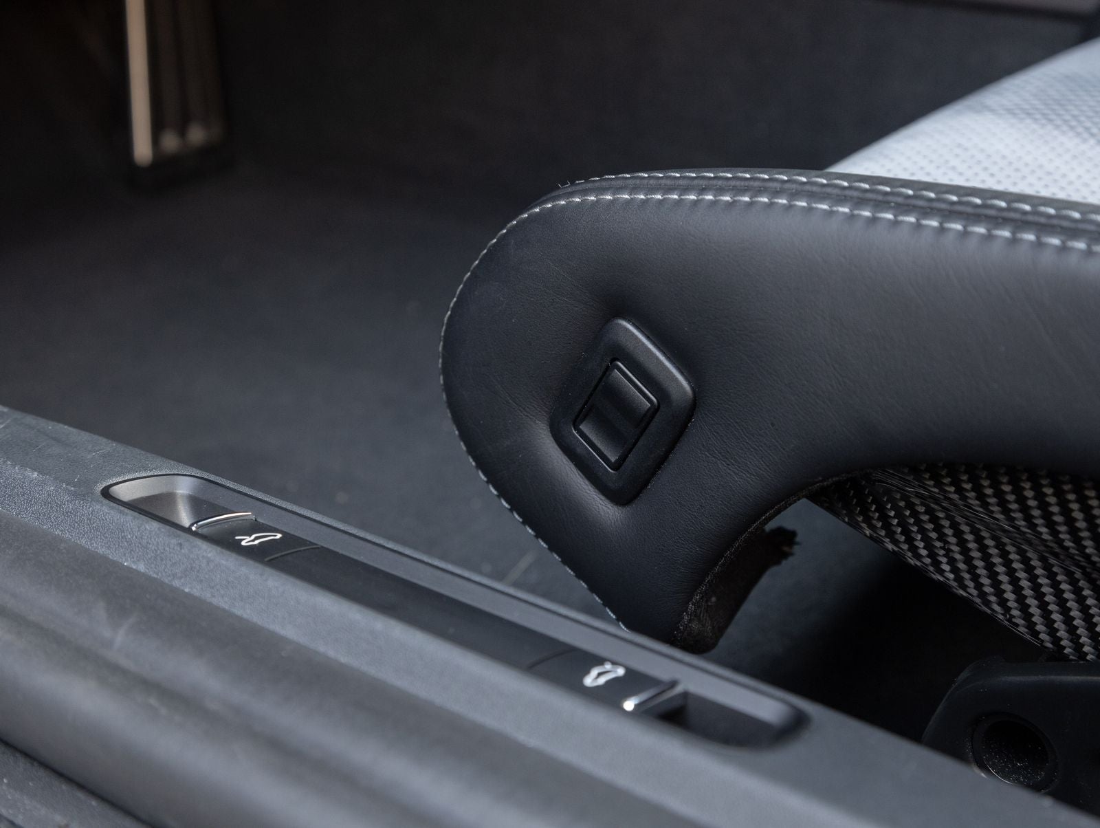 2024 Porsche 718 Cayman GT4 RS