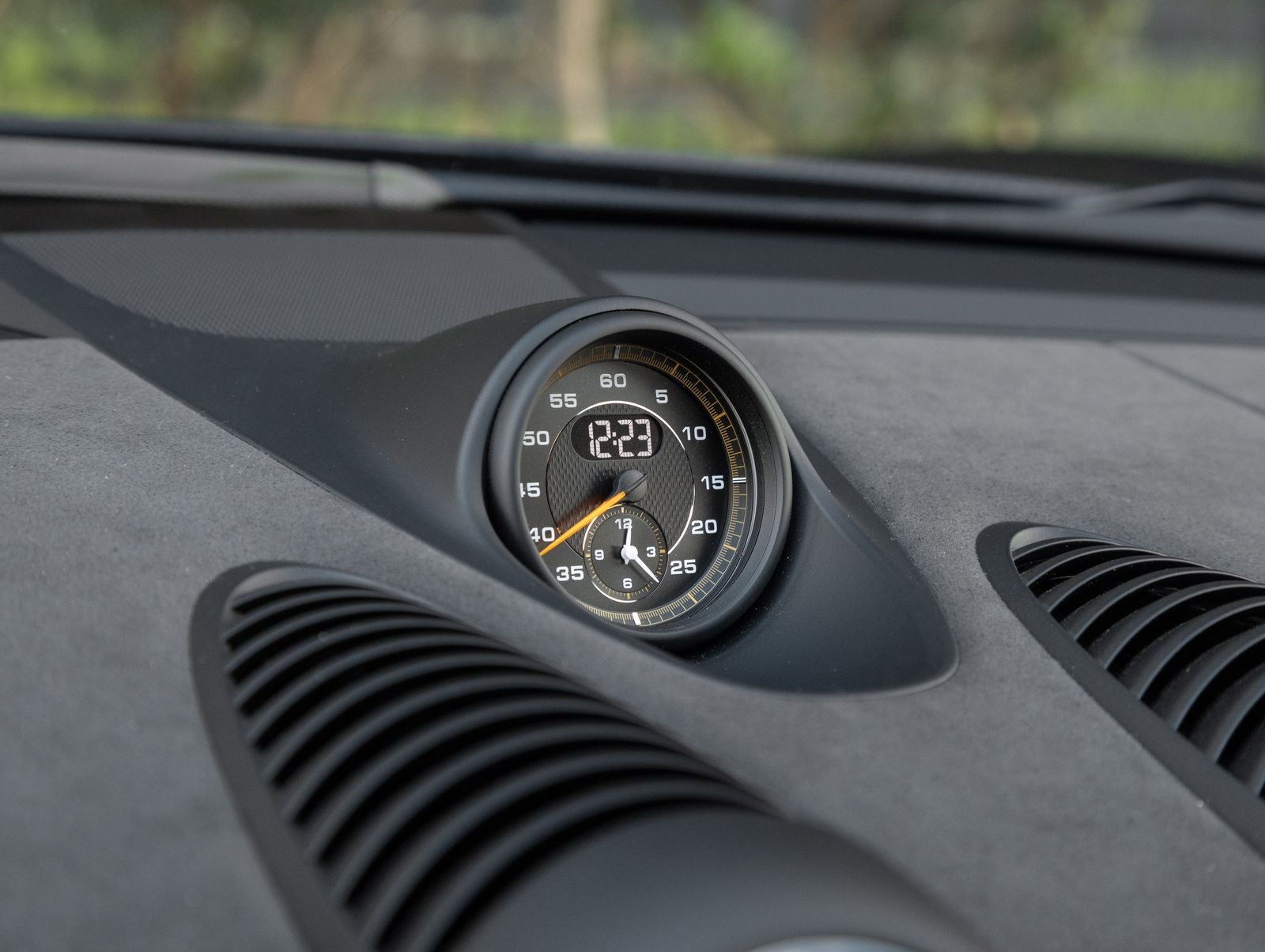 2024 Porsche 718 Cayman GT4 RS