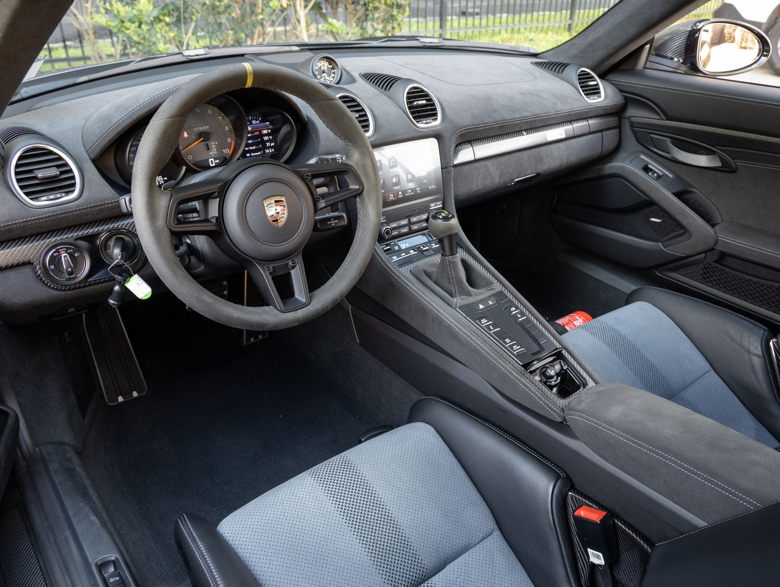 2024 Porsche 718 Cayman GT4 RS