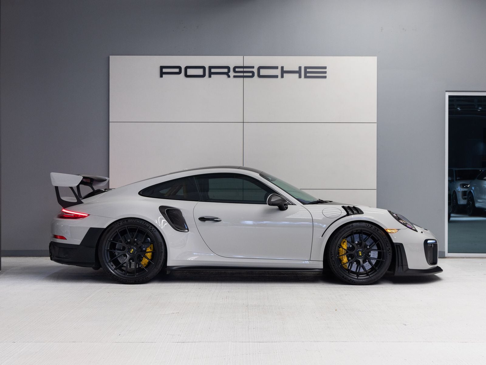 2018 Porsche 911 GT2 RS