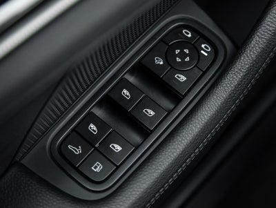 2025 Porsche Panamera 4 E-Hybrid