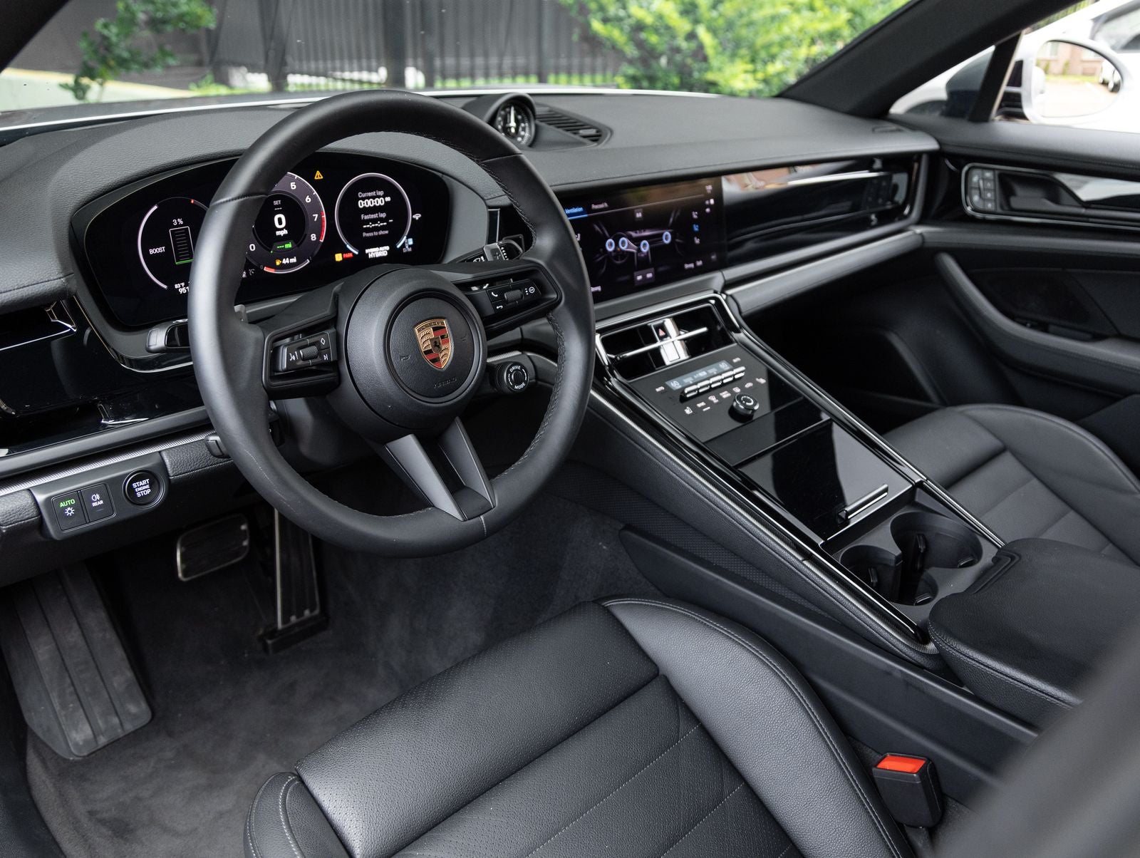 2025 Porsche Panamera 4 E-Hybrid