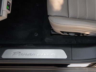 2026 Porsche Panamera Panamera 4 E-Hybrid