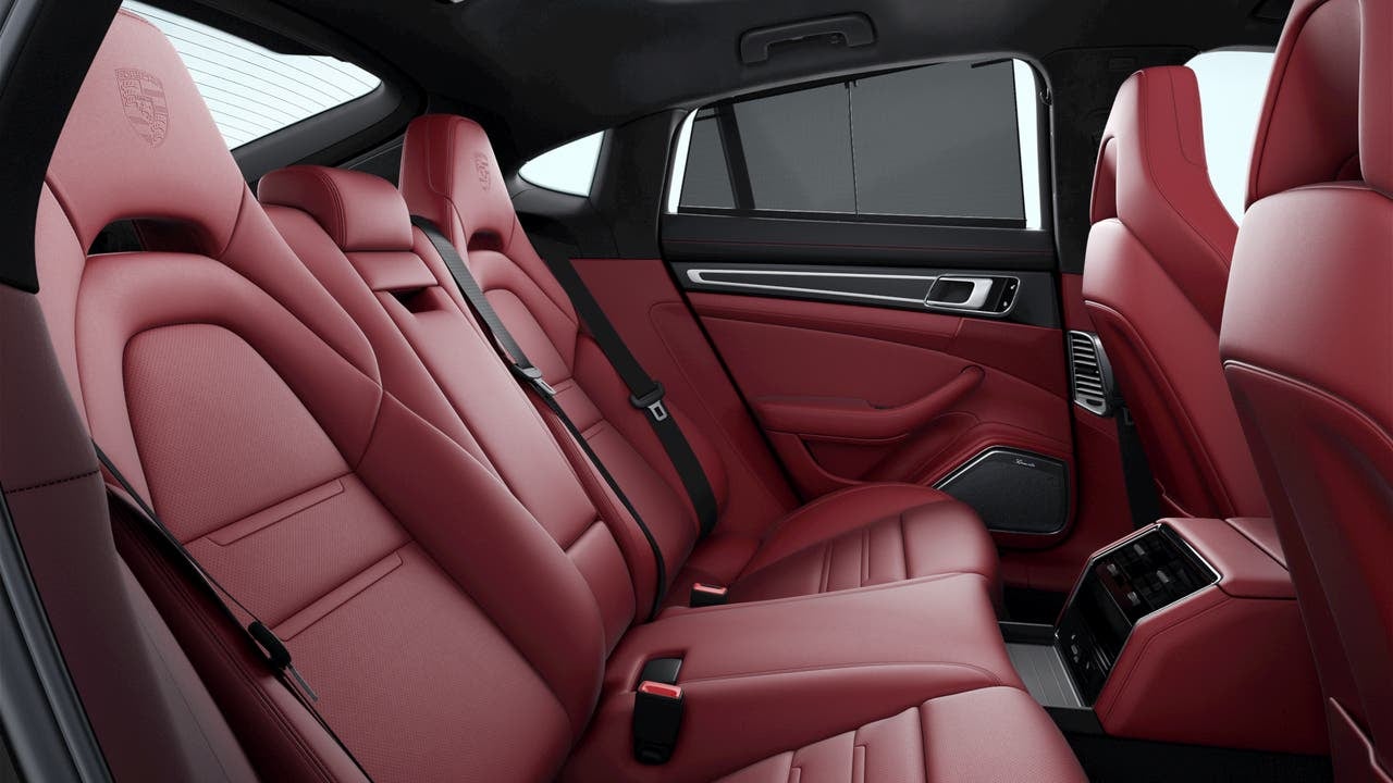 2023 Porsche Panamera Panamera GTS