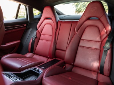 2020 Porsche Panamera Panamera GTS