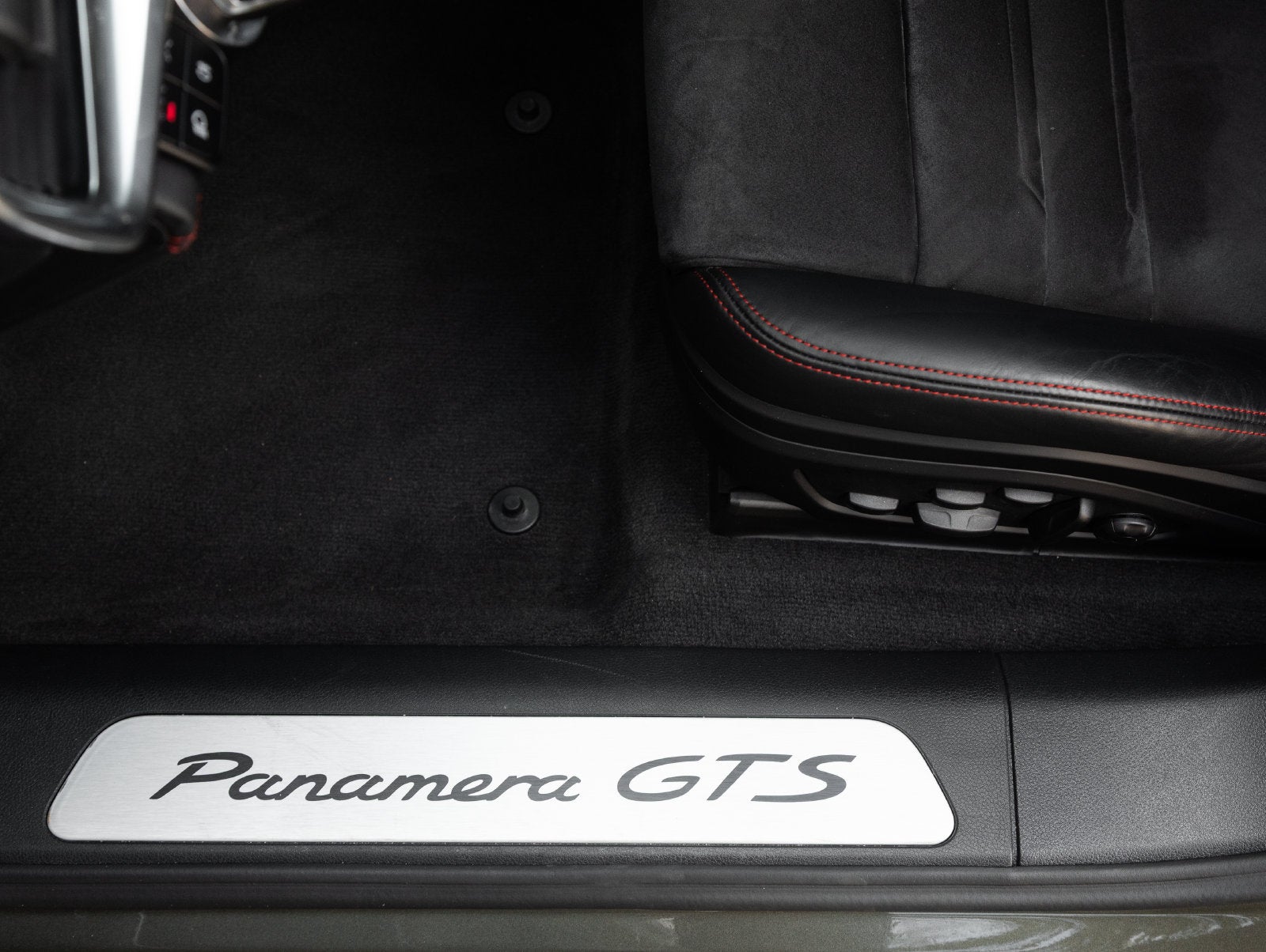 2023 Porsche Panamera Panamera GTS