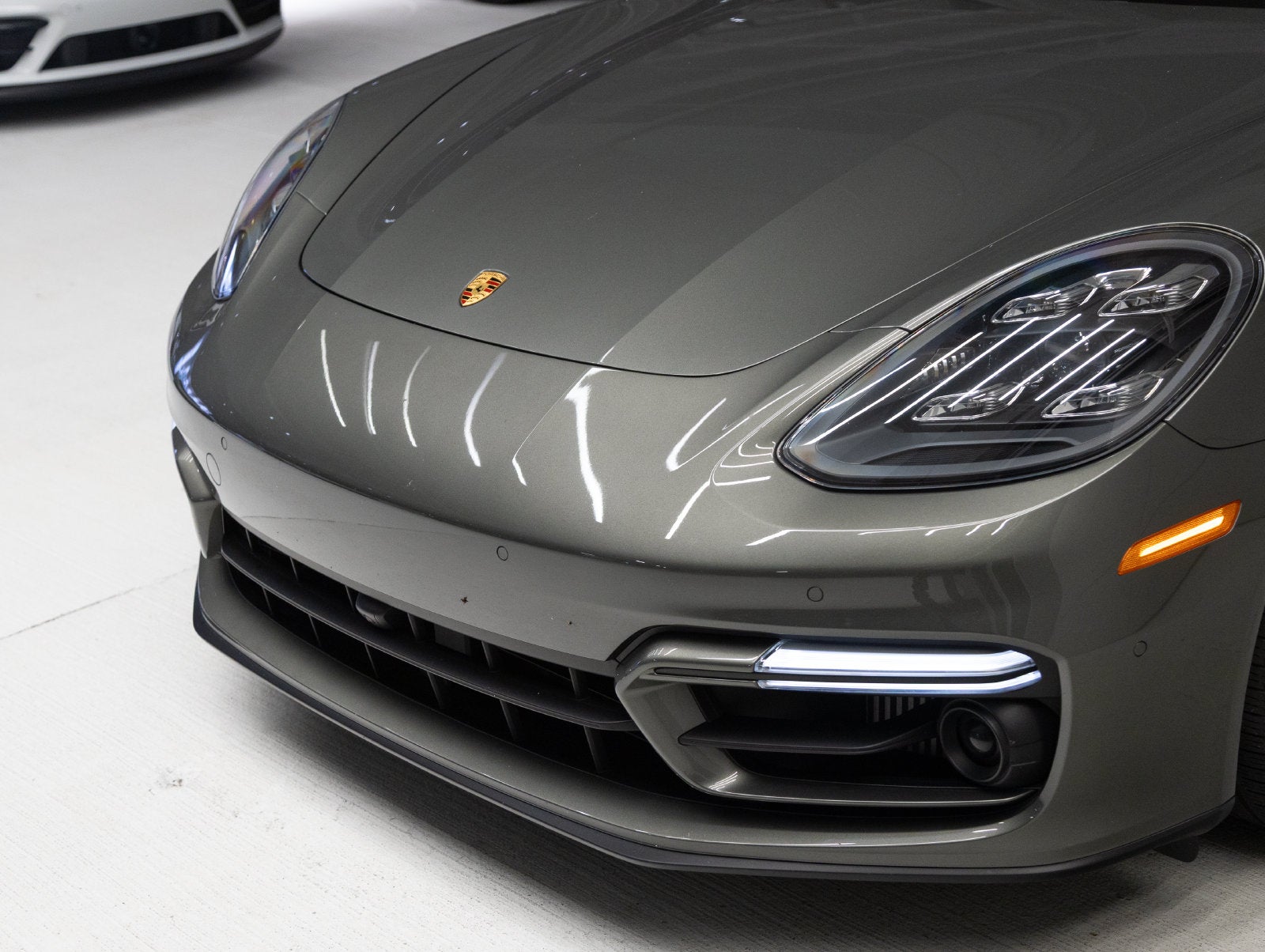 2023 Porsche Panamera Panamera GTS