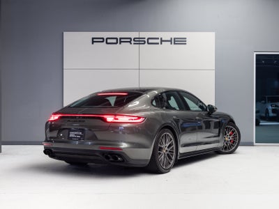 2023 Porsche Panamera Panamera GTS