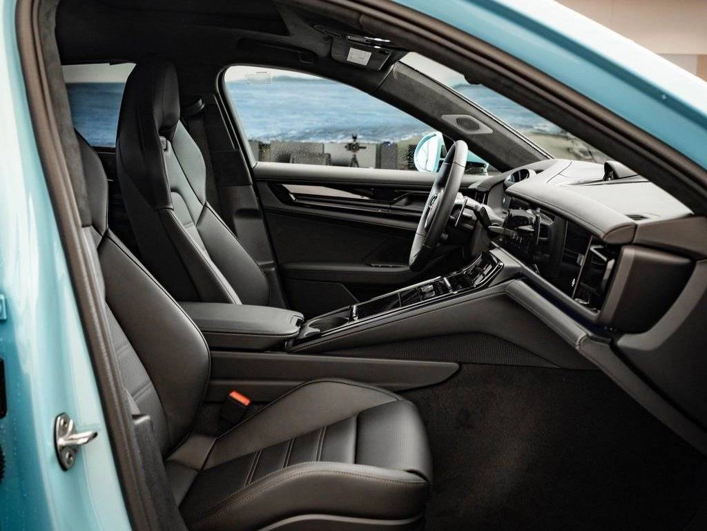 2026 Porsche Panamera Panamera GTS