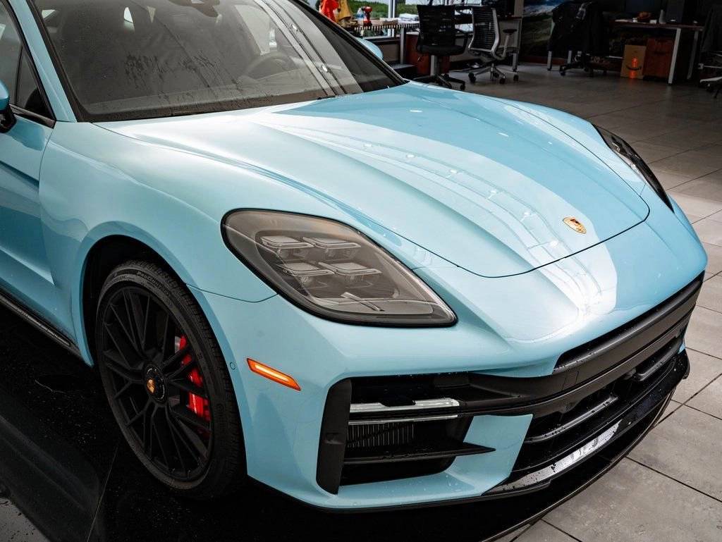 2026 Porsche Panamera Panamera GTS