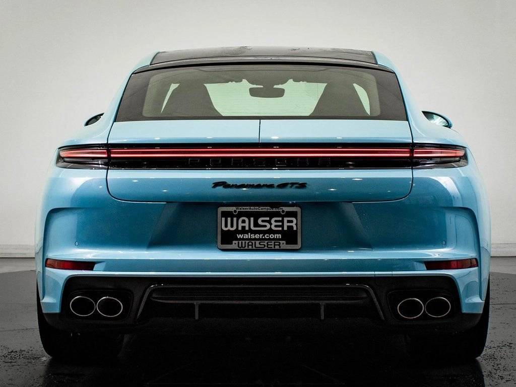2026 Porsche Panamera Panamera GTS