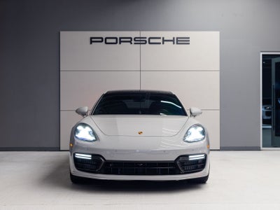 2022 Porsche Panamera Panamera Turbo S E-Hybrid