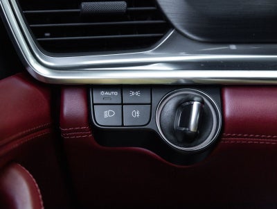 2022 Porsche Panamera Panamera Turbo S E-Hybrid