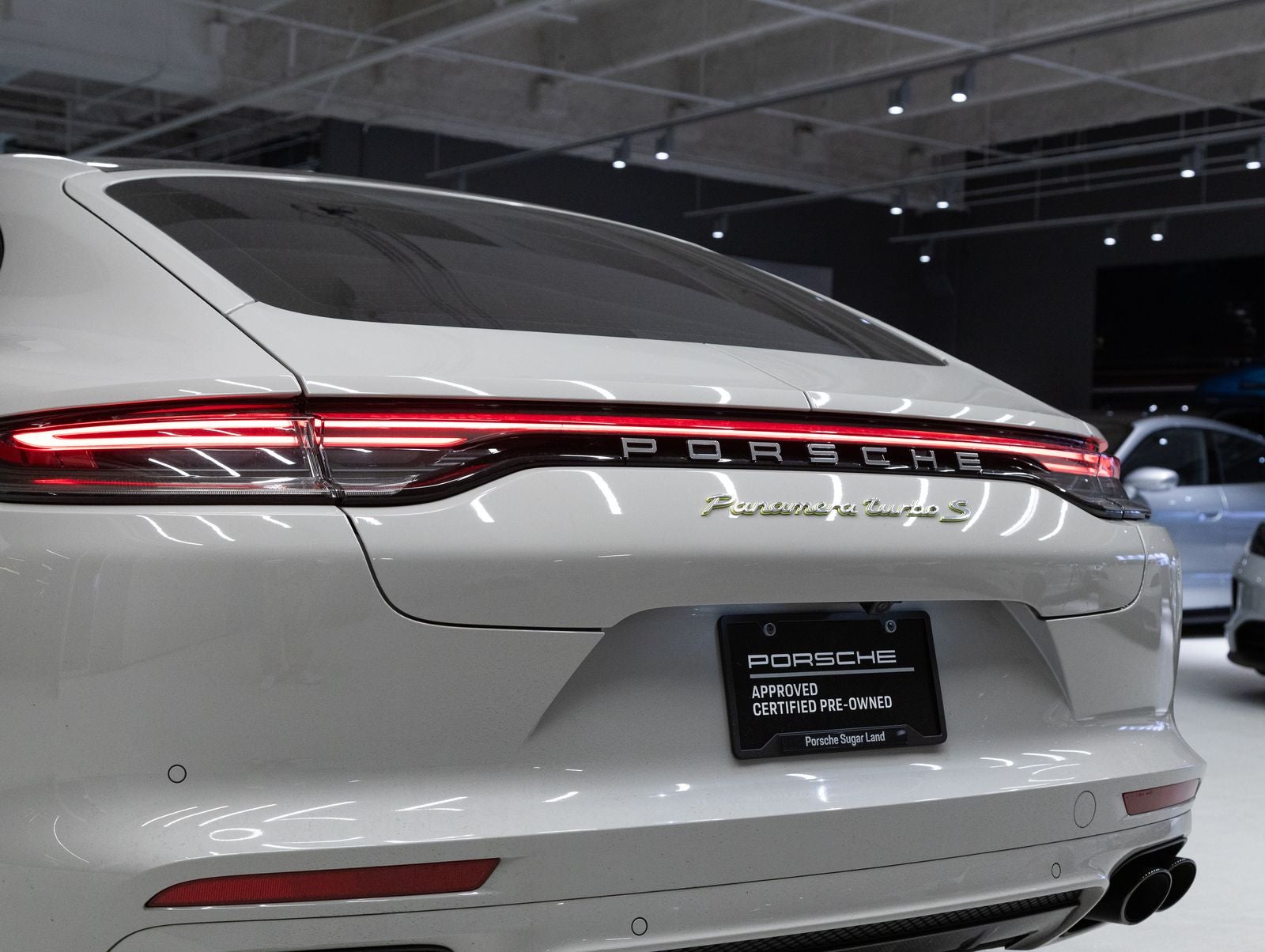 2022 Porsche Panamera Panamera Turbo S E-Hybrid