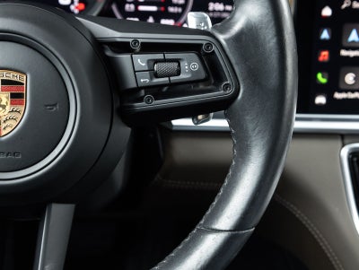 2023 Porsche Panamera 4 Platinum Edition