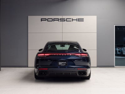 2023 Porsche Panamera 4 Platinum Edition