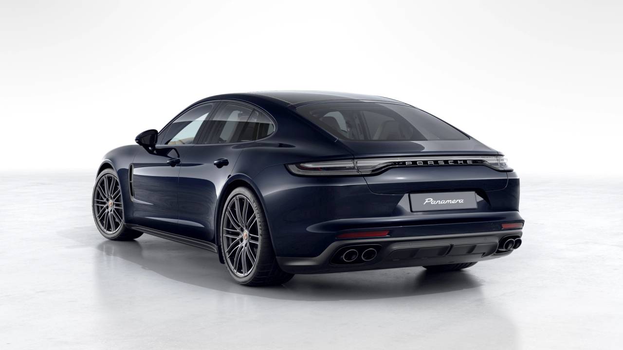 2023 Porsche Panamera 4 Platinum Edition