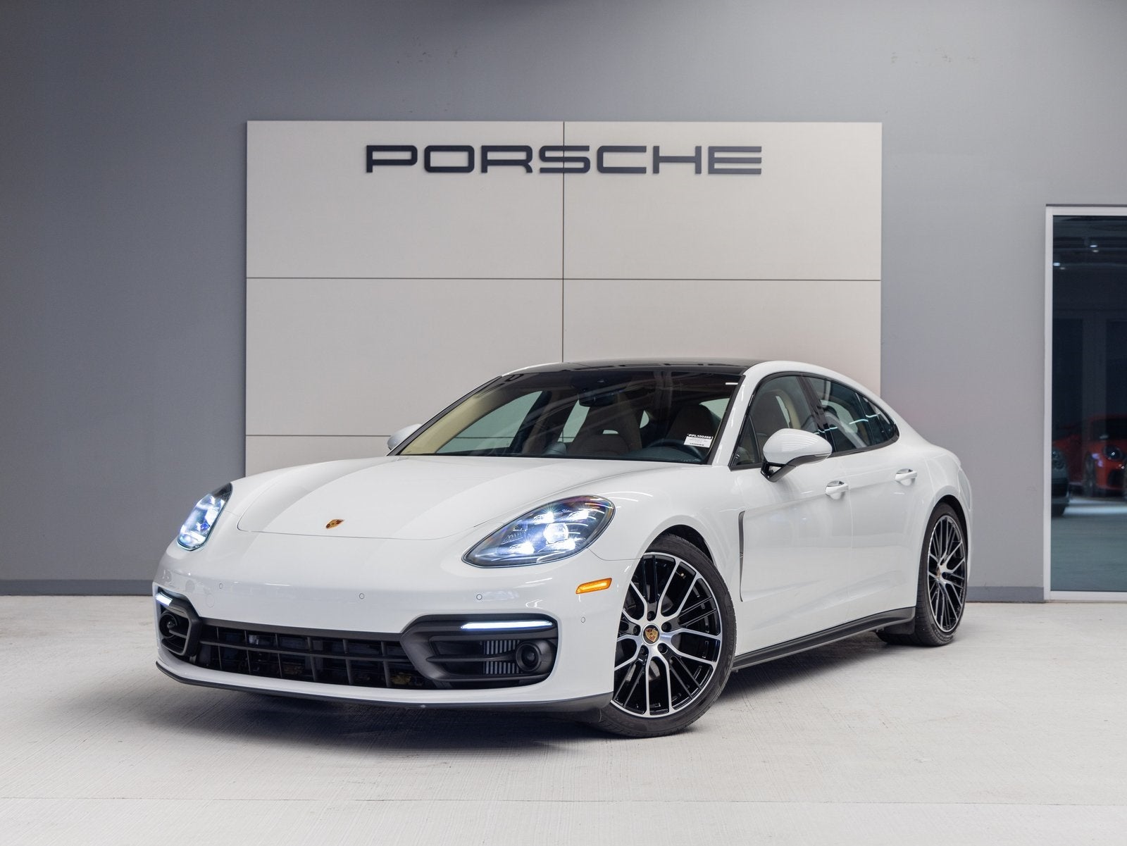 2023 Porsche Panamera Platinum Edition