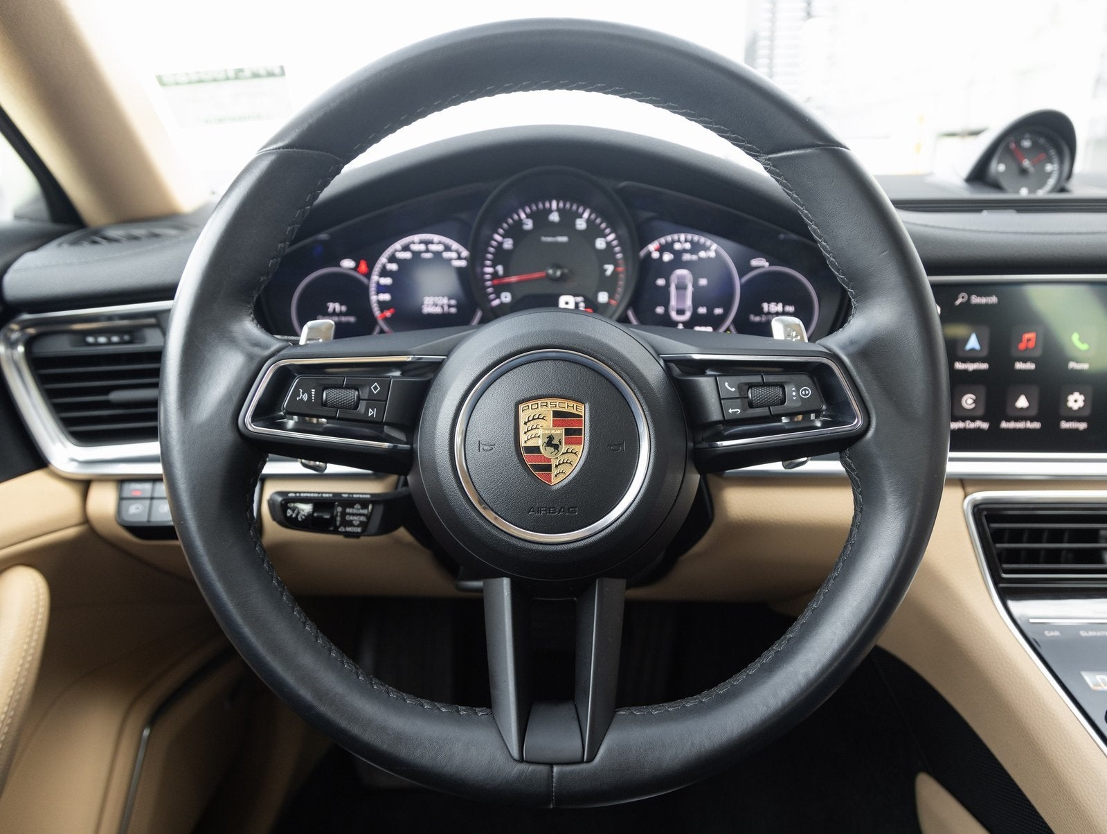 2023 Porsche Panamera Panamera 4 Platinum Edition (MY23)