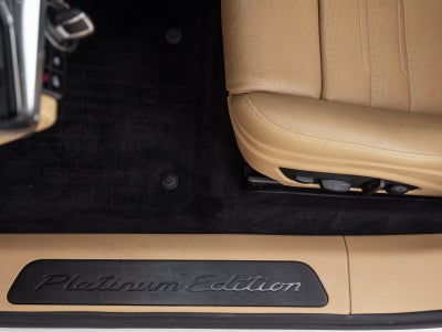 2023 Porsche Panamera Panamera 4 Platinum Edition (MY23)