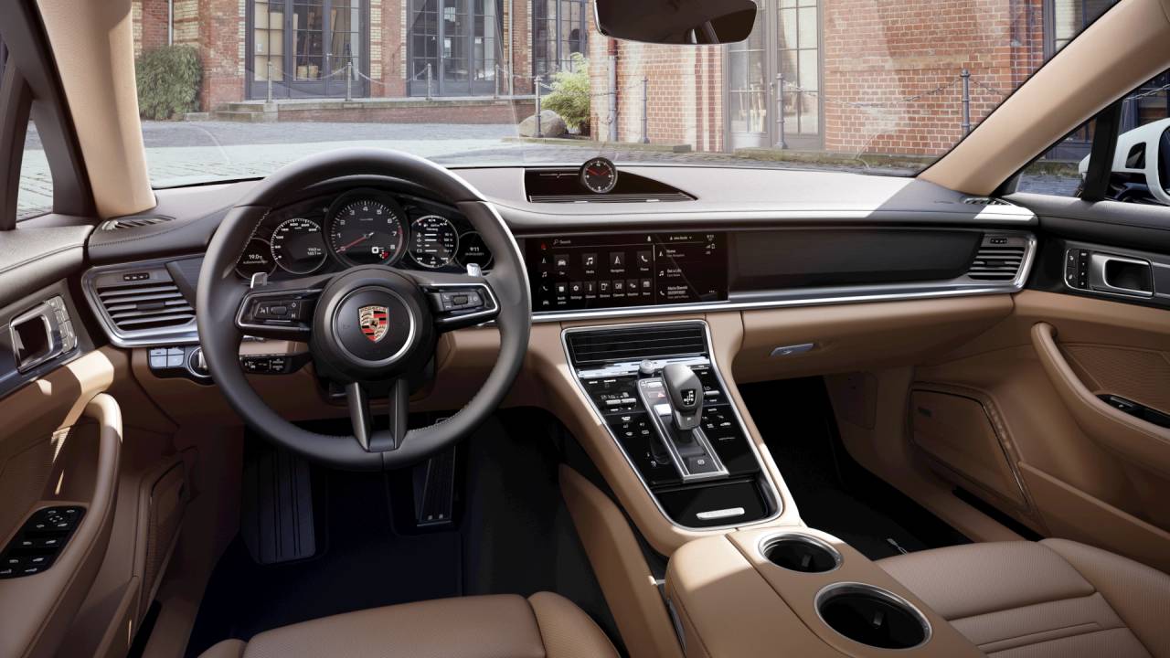 2023 Porsche Panamera Panamera 4 Platinum Edition (MY23)