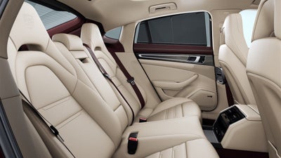 2023 Porsche Panamera Panamera 4 Platinum Edition