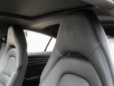2023 Porsche Panamera Panamera 4 Platinum Edition