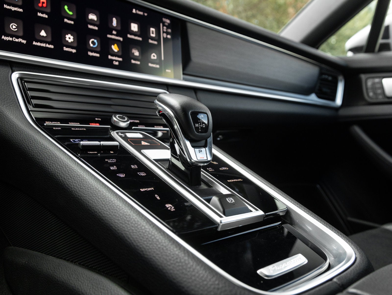2023 Porsche Panamera Panamera 4 Platinum Edition