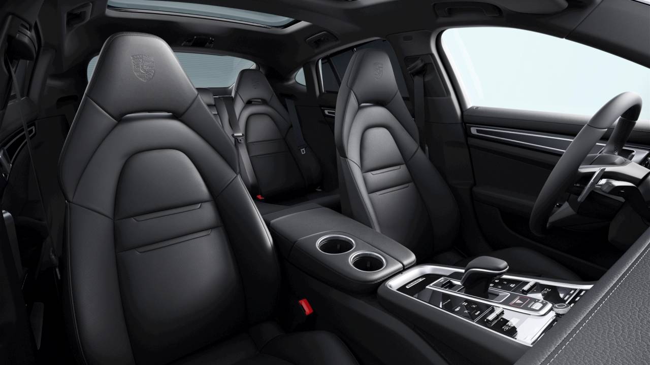 2023 Porsche Panamera 4 Platinum Edition
