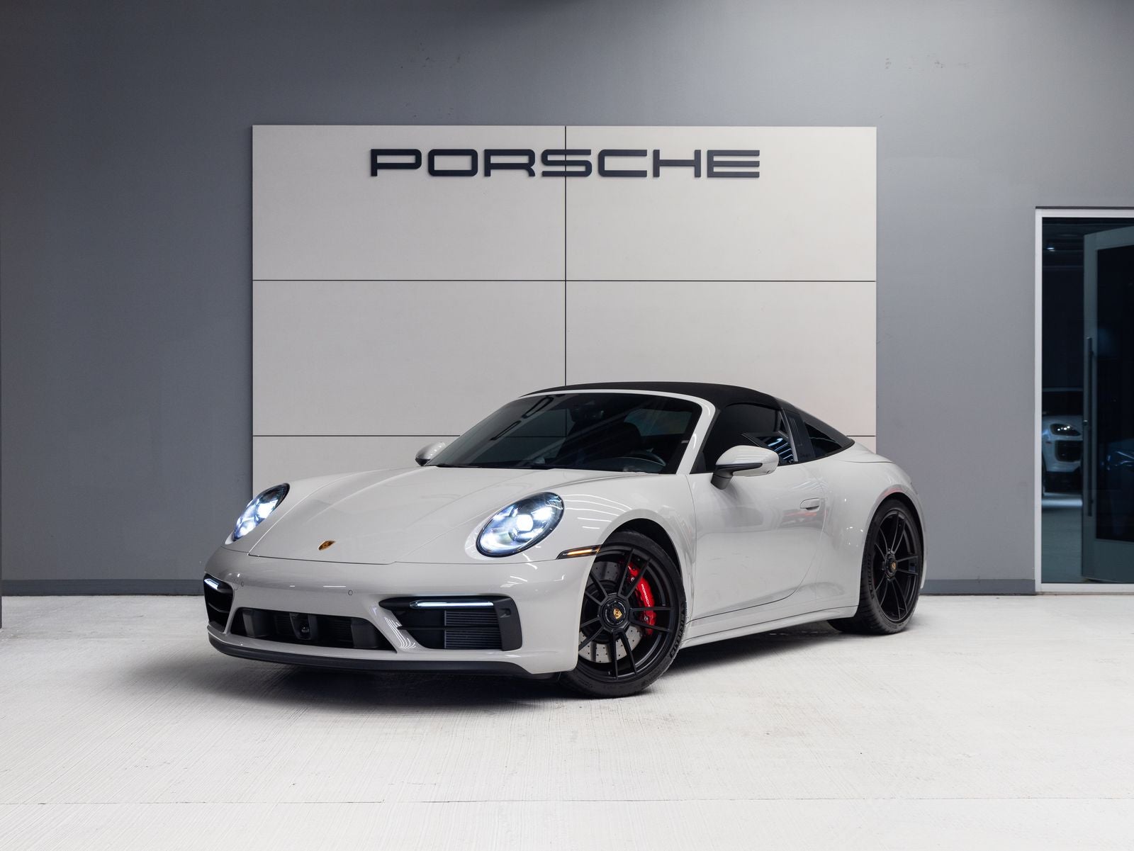2024 Porsche 911 911 Targa 4 GTS