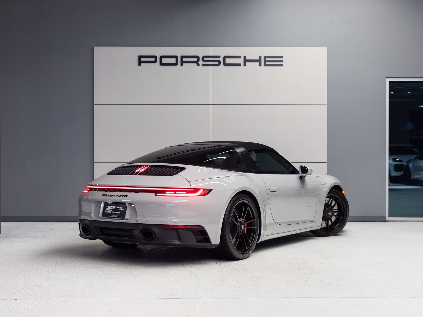 2024 Porsche 911 911 Targa 4 GTS