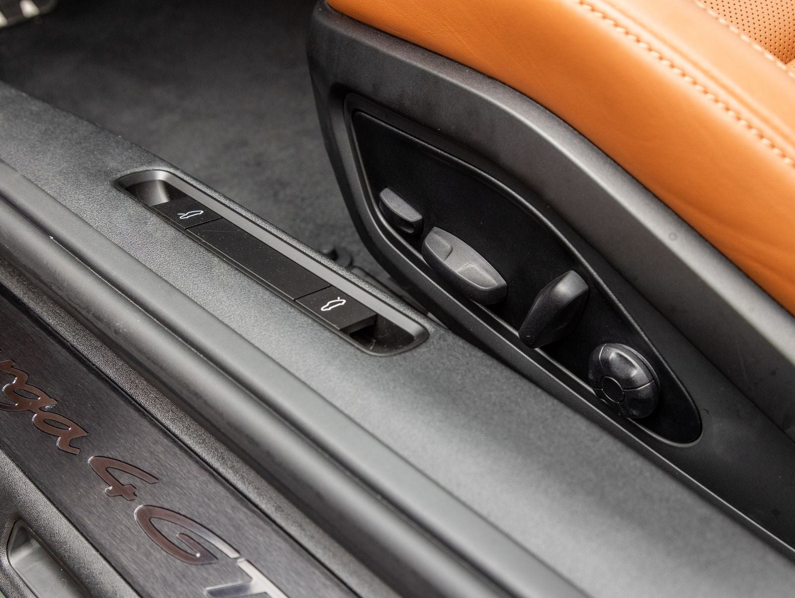 2026 Porsche 911 Targa 4 GTS