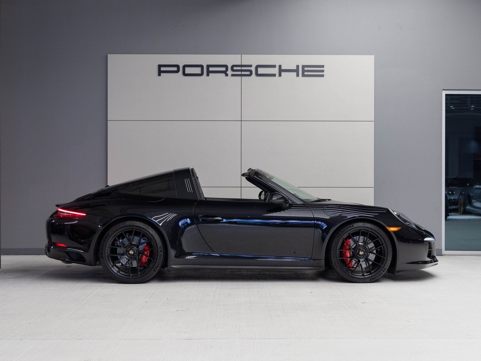 2019 Porsche 911 911 Targa 4 GTS