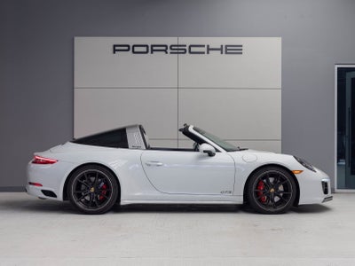 2019 Porsche 911 911 Targa 4 GTS