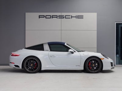 2019 Porsche 911 911 Targa 4 GTS
