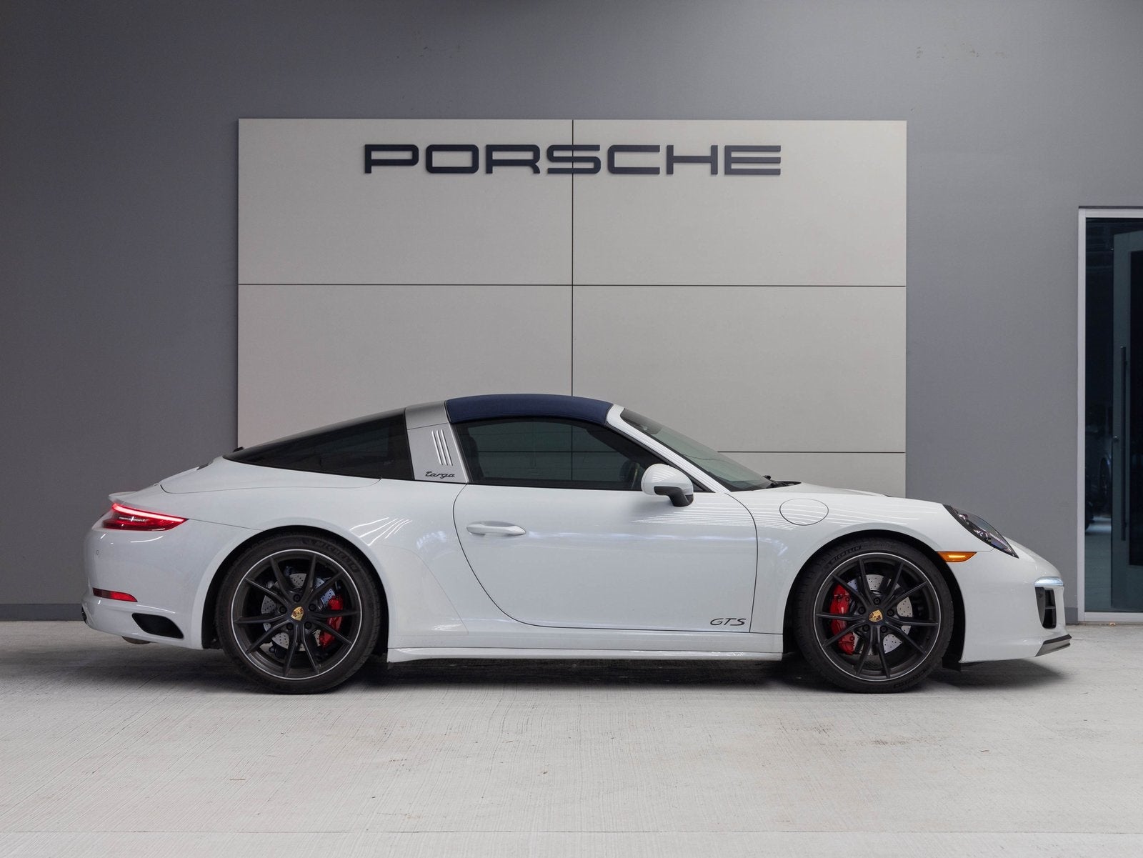 2019 Porsche 911 911 Targa 4 GTS