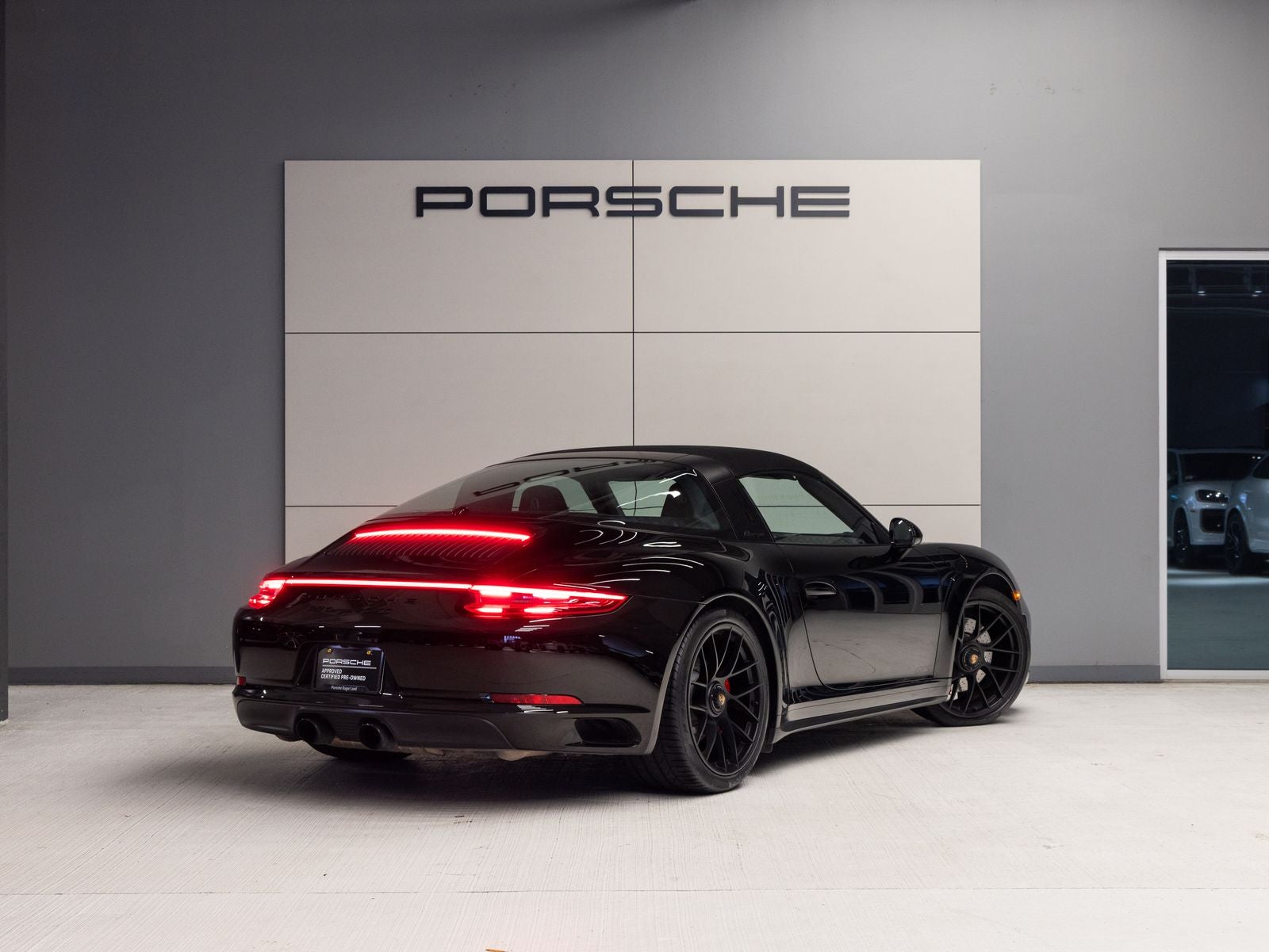 2019 Porsche 911 Targa 4S GTS