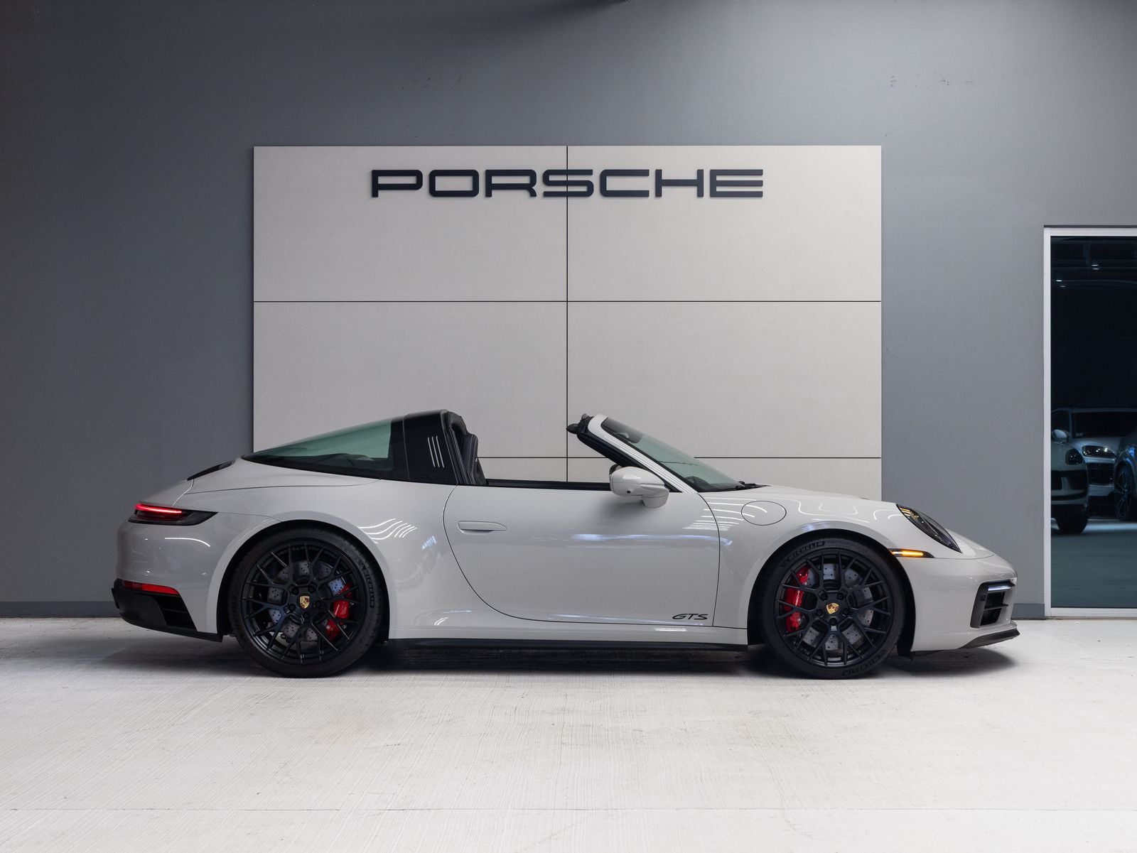 2024 Porsche 911 911 Targa 4 GTS