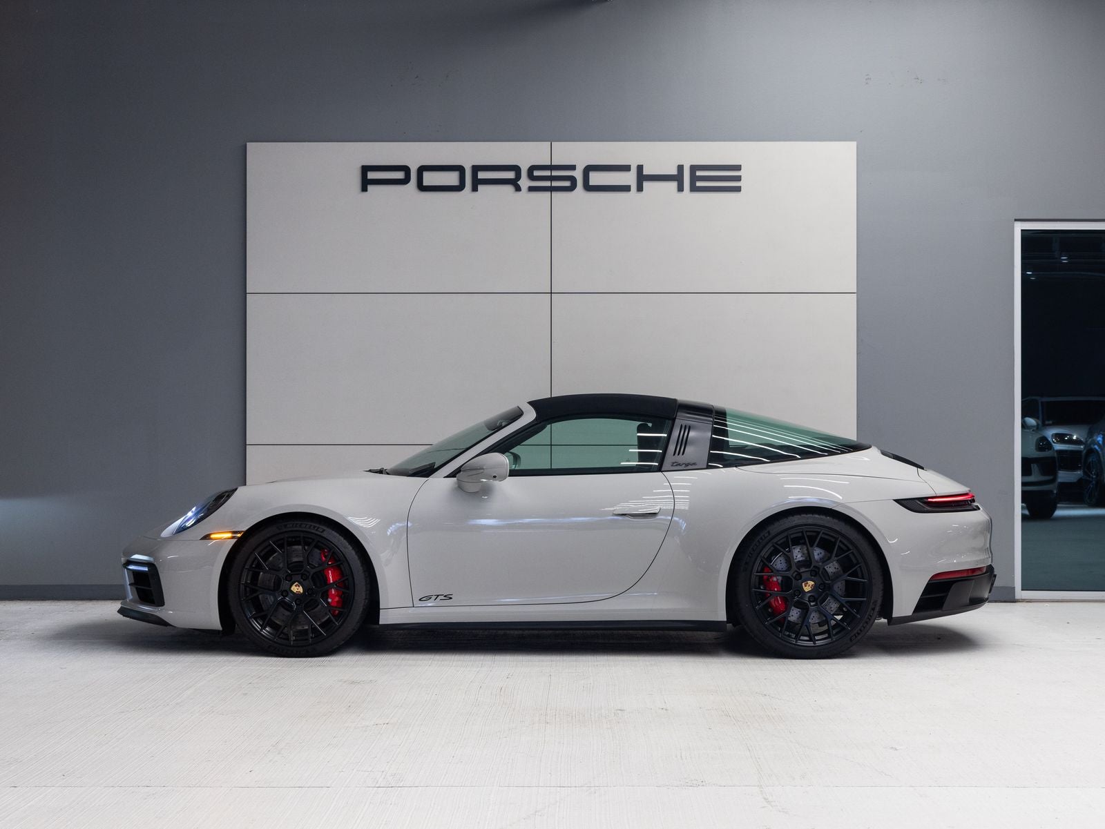 2024 Porsche 911 911 Targa 4 GTS