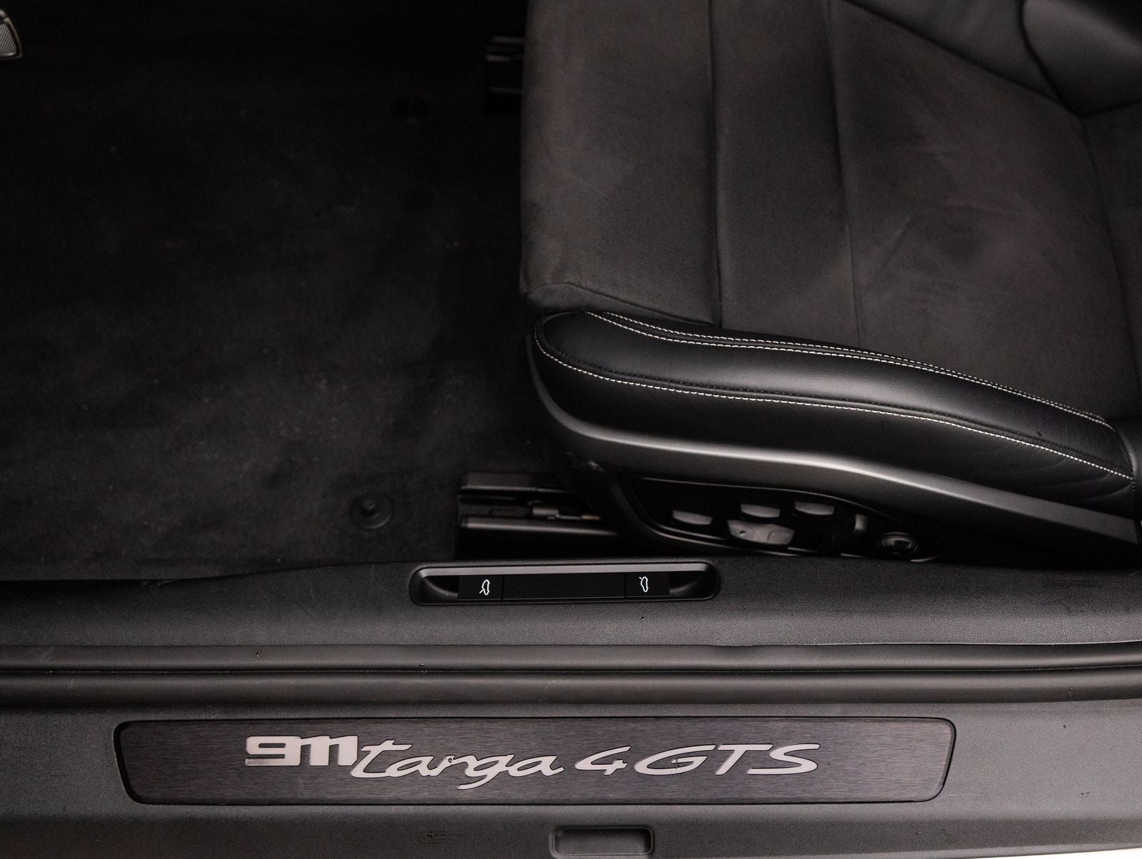 2024 Porsche 911 911 Targa 4 GTS