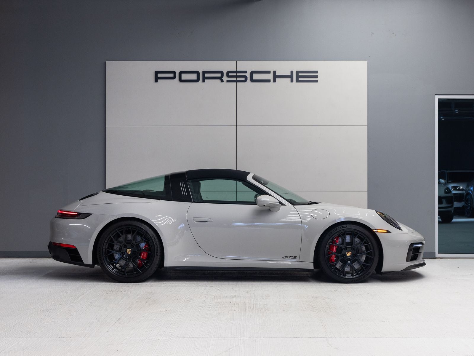 2024 Porsche 911 911 Targa 4 GTS