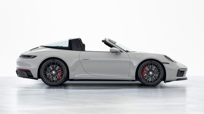 2024 Porsche 911 911 Targa 4 GTS (MY24)