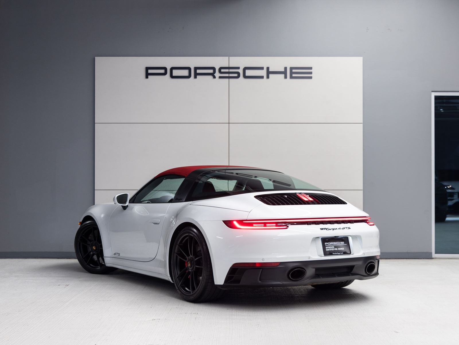 2024 Porsche 911 911 Targa 4 GTS (MY24)