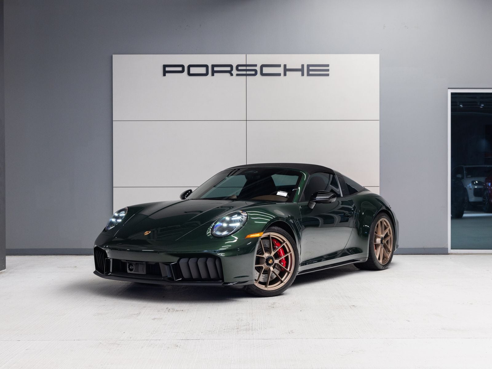 2026 Porsche 911 Targa 4 GTS