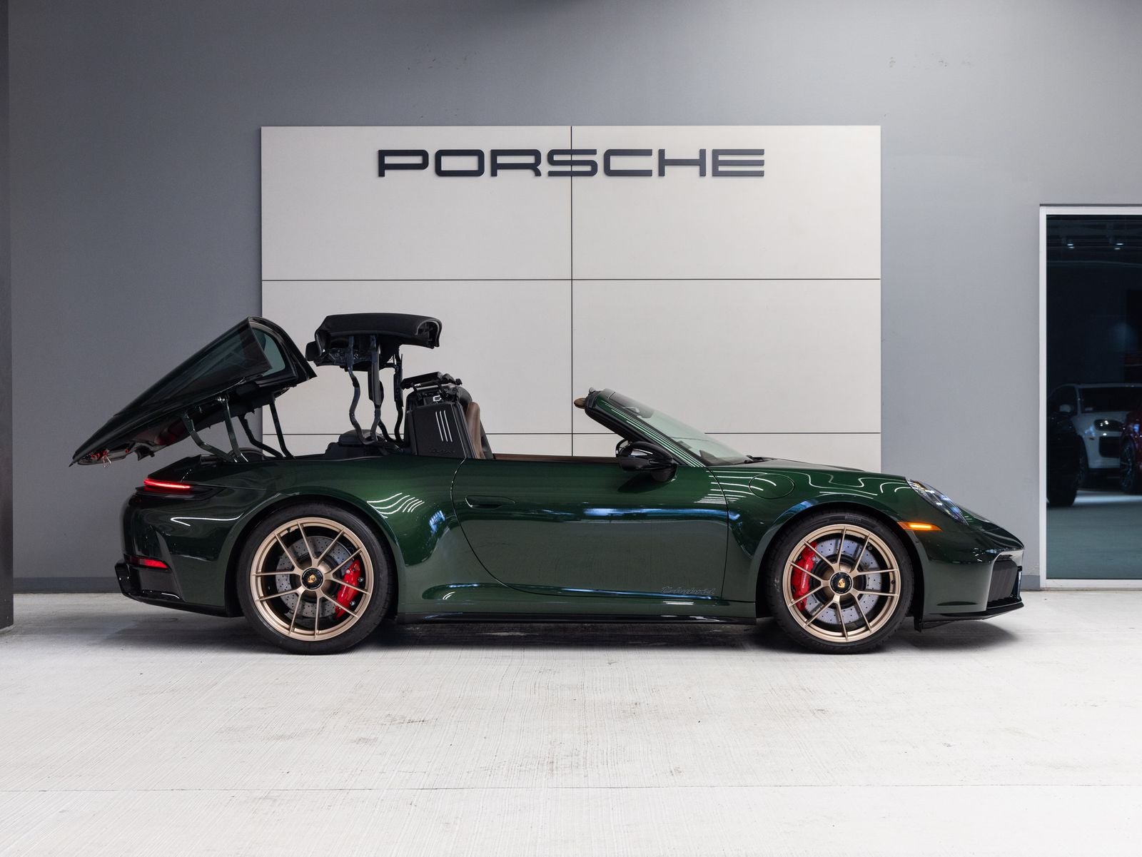 2026 Porsche 911 Targa 4 GTS