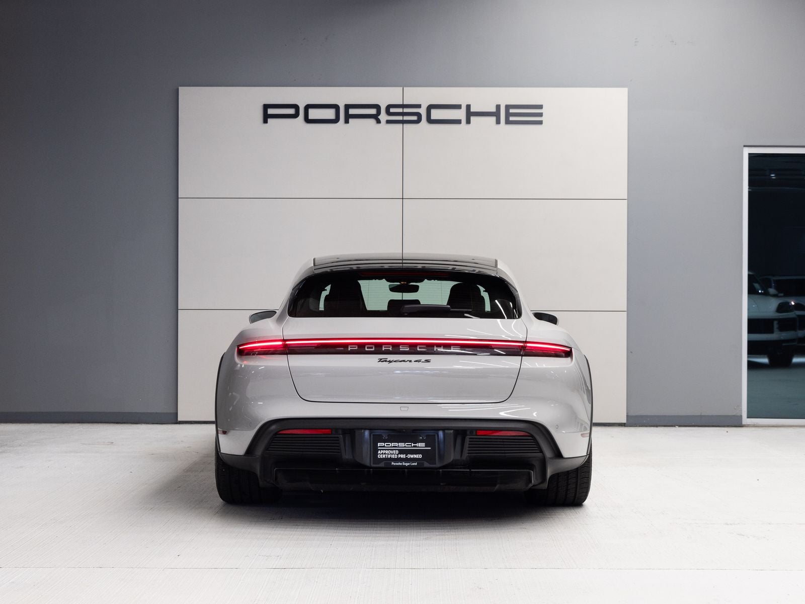 2024 Porsche Taycan Taycan 4S Cross Turismo (MY24)