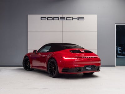 2022 Porsche 911 911 Carrera Cabriolet (MY22)